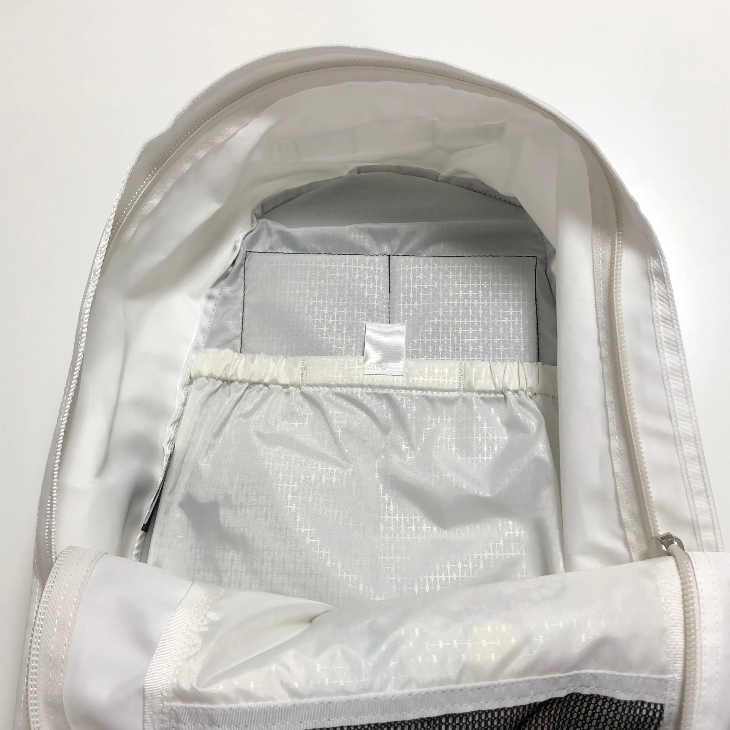 [ Restock ] MURAKAMI TAKASHI x BEAMS x GREGORY Day Pack