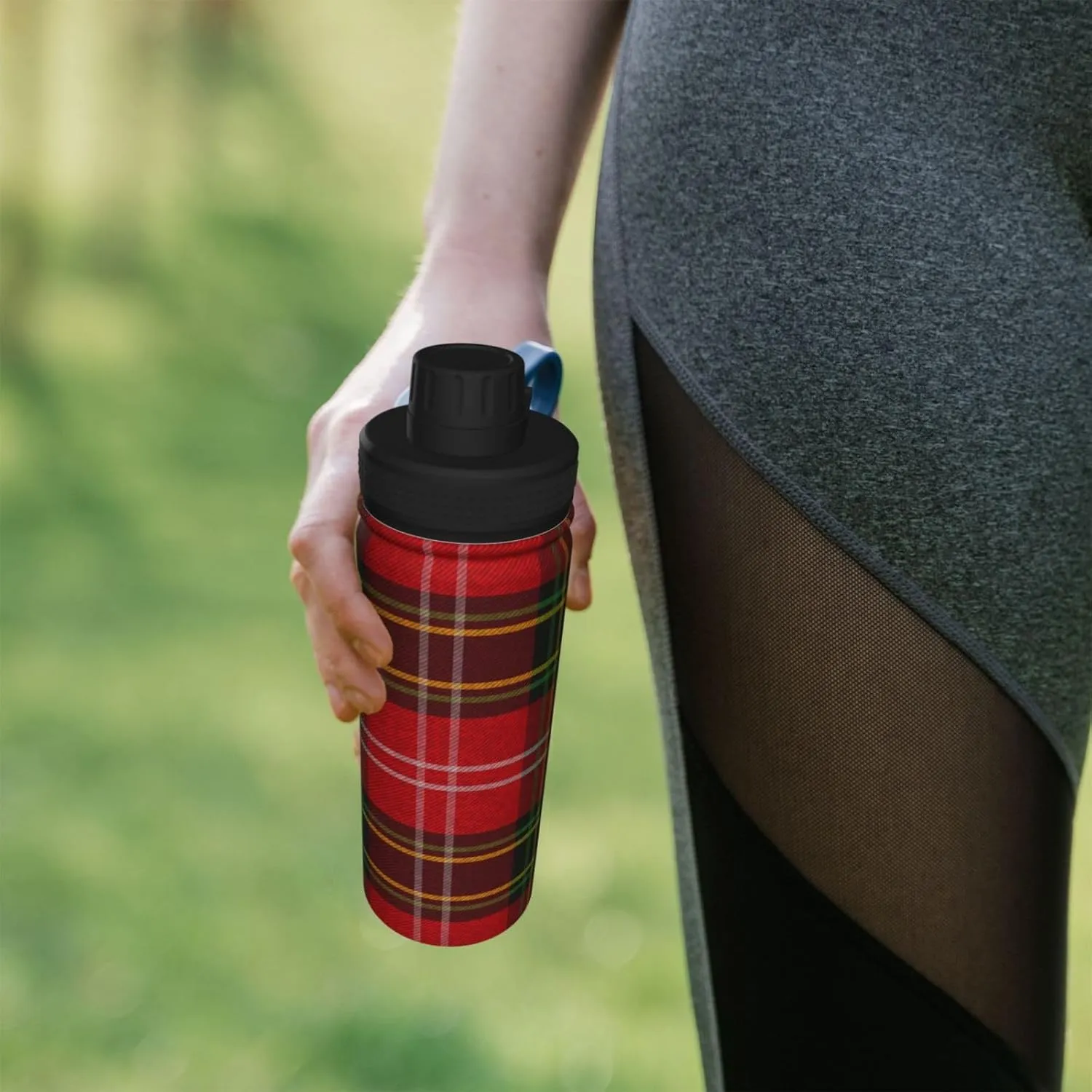 Christmas Red Green Plaid Sports Water Bottle 18 Oz, Xmas Checked Insulated Stainless Steel Water Jug Fitness, Sport Flask for Outdoor Running Cycling