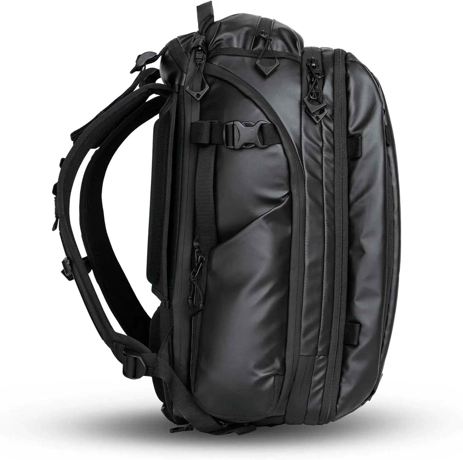 WANDRD TRANSIT Travel Backpack 35L - Photography Backpack with Laptop Compartment - Personal Item Travel Bag - Large Backpack for Women and Men (Black)